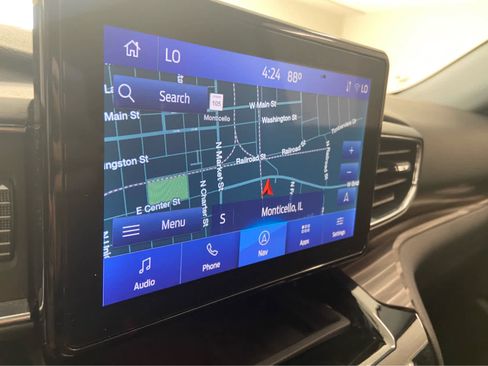 Used 2022 Ford Explorer Limited w/ Equipment Group 301A image 32