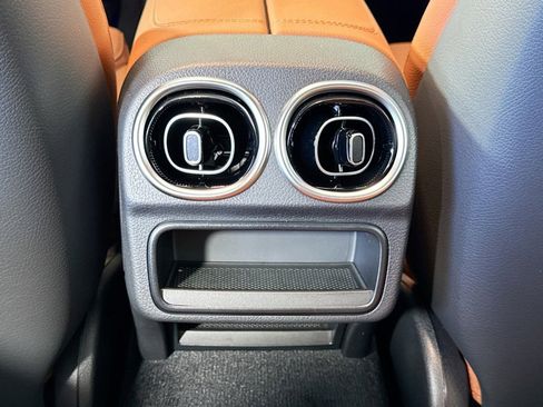 New 2026 Mercedes-Benz C 300 4MATIC Sedan image 23