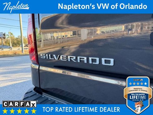 Used 2022 Chevrolet Silverado 1500 ZR2 w/ Technology Package image 18
