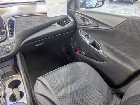 Used 2023 Chevrolet Malibu LS FWD image 16