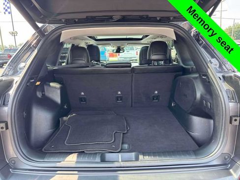 Used 2022 Jeep Cherokee Limited AWD/4WD image 38
