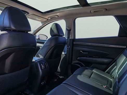 Used 2022 Hyundai Tucson Limited image 22