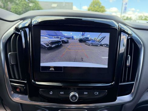 Certified 2023 Chevrolet Traverse LT AWD/4WD image 23