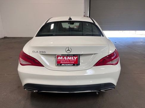 Used 2018 Mercedes-Benz CLA 250 image 4