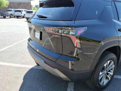 Certified 2025 Chevrolet Equinox LT image 14