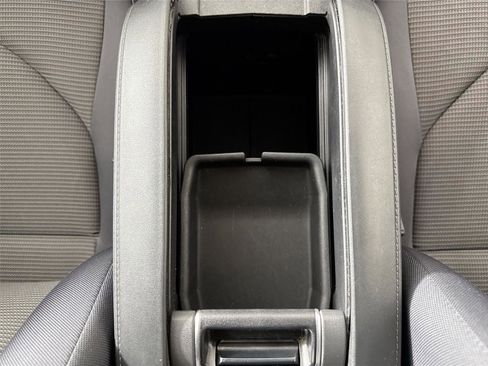 Certified 2024 Toyota Highlander LE AWD/4WD image 31