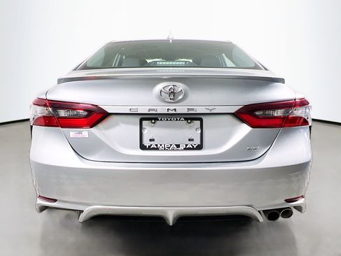Used 2023 Toyota Camry SE image 6