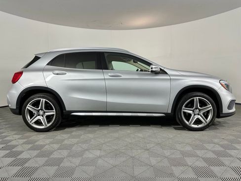 Used 2015 Mercedes-Benz GLA 250 4MATIC w/ Multimedia Package image 28