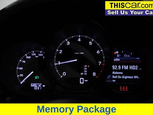 Used 2022 Porsche Macan AWD/4WD image 13