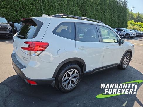 Used 2019 Subaru Forester Premium AWD/4WD image 7