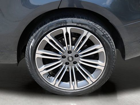 Used 2024 Land Rover Range Rover Sport Dynamic SE AWD/4WD image 9