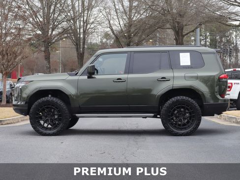 Used 2025 Lexus GX 550 GX 550 Premium+ w/ Accessory Package (Z1) image 5