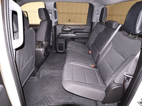 Used 2024 Chevrolet Silverado 2500 LT image 16