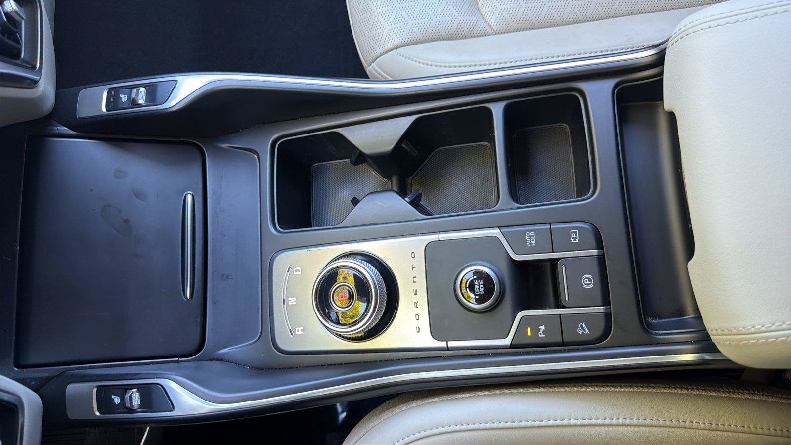 Used 2023 Kia Sorento EX FWD image 16