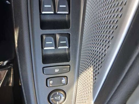 Used 2023 Acura MDX SH-AWD image 23