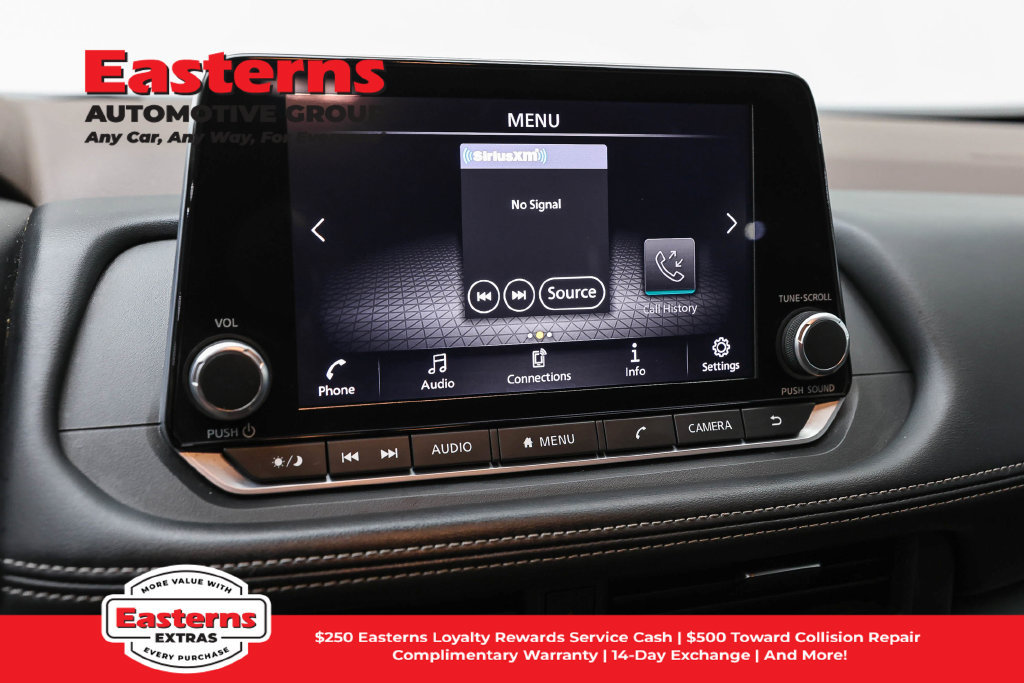 Used 2023 Nissan Rogue S AWD/4WD image 17