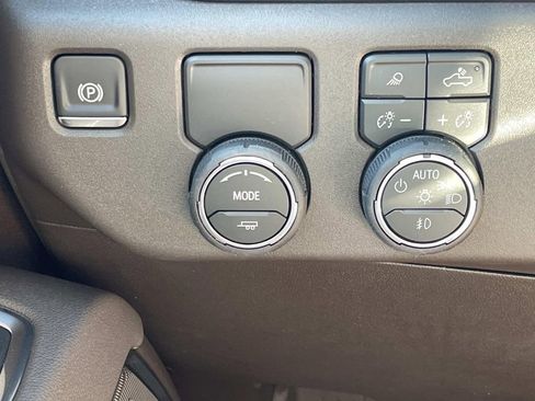 New 2026 Chevrolet Silverado 1500 RST image 31