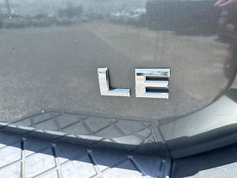 Used 2005 Nissan Armada LE w/ (U01) Technology Pkg (LE) RWD image 18