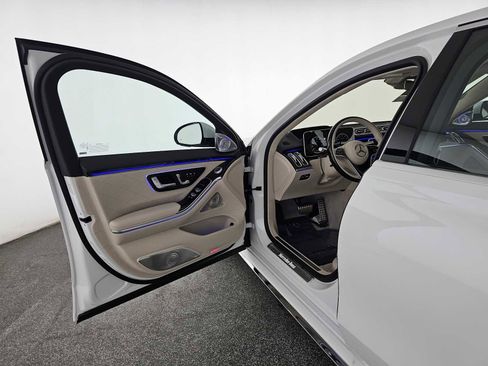 New 2026 Mercedes-Benz S 580 4MATIC Sedan image 19