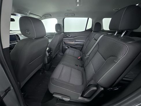 Used 2020 GMC Acadia SLE w/ Driver Convenience Package FWD image 26