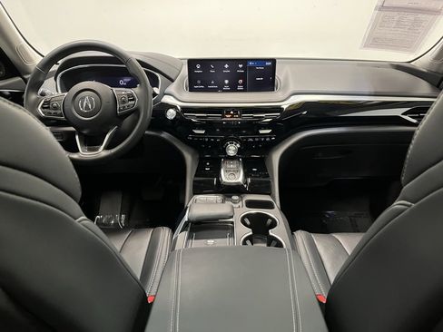 Certified 2024 Acura MDX SH-AWD w/ Technology Package image 17