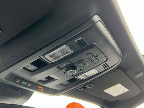 Used 2024 Chevrolet Suburban RST w/ Luxury Package image 32