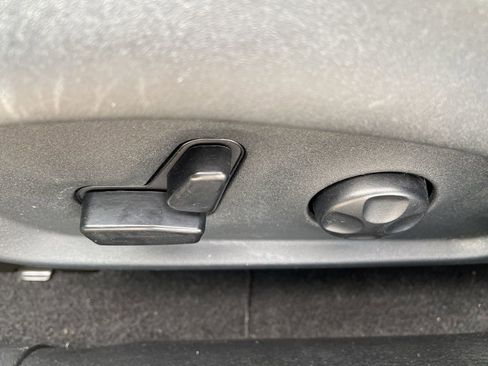 Used 2018 Jeep Compass Limited image 14