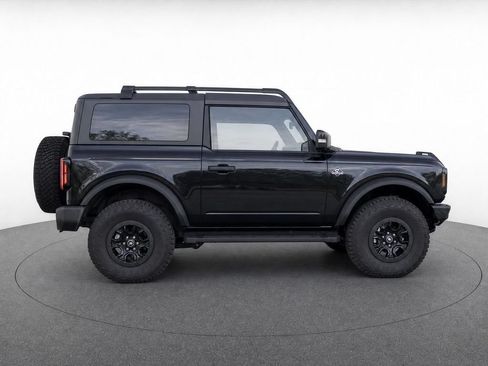 Used 2022 Ford Bronco Outer Banks w/ Sasquatch Package AWD/4WD image 8