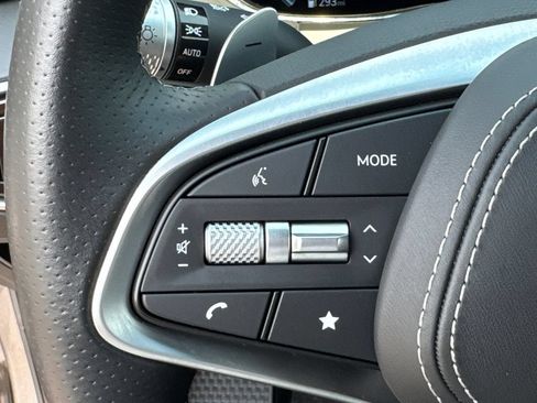 Used 2024 Genesis GV70 2.5T w/ Sport Prestige Package AWD/4WD image 27