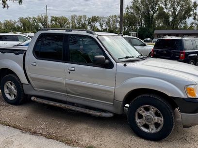 Used 2002 Ford Explorer Sport Trac 2WD