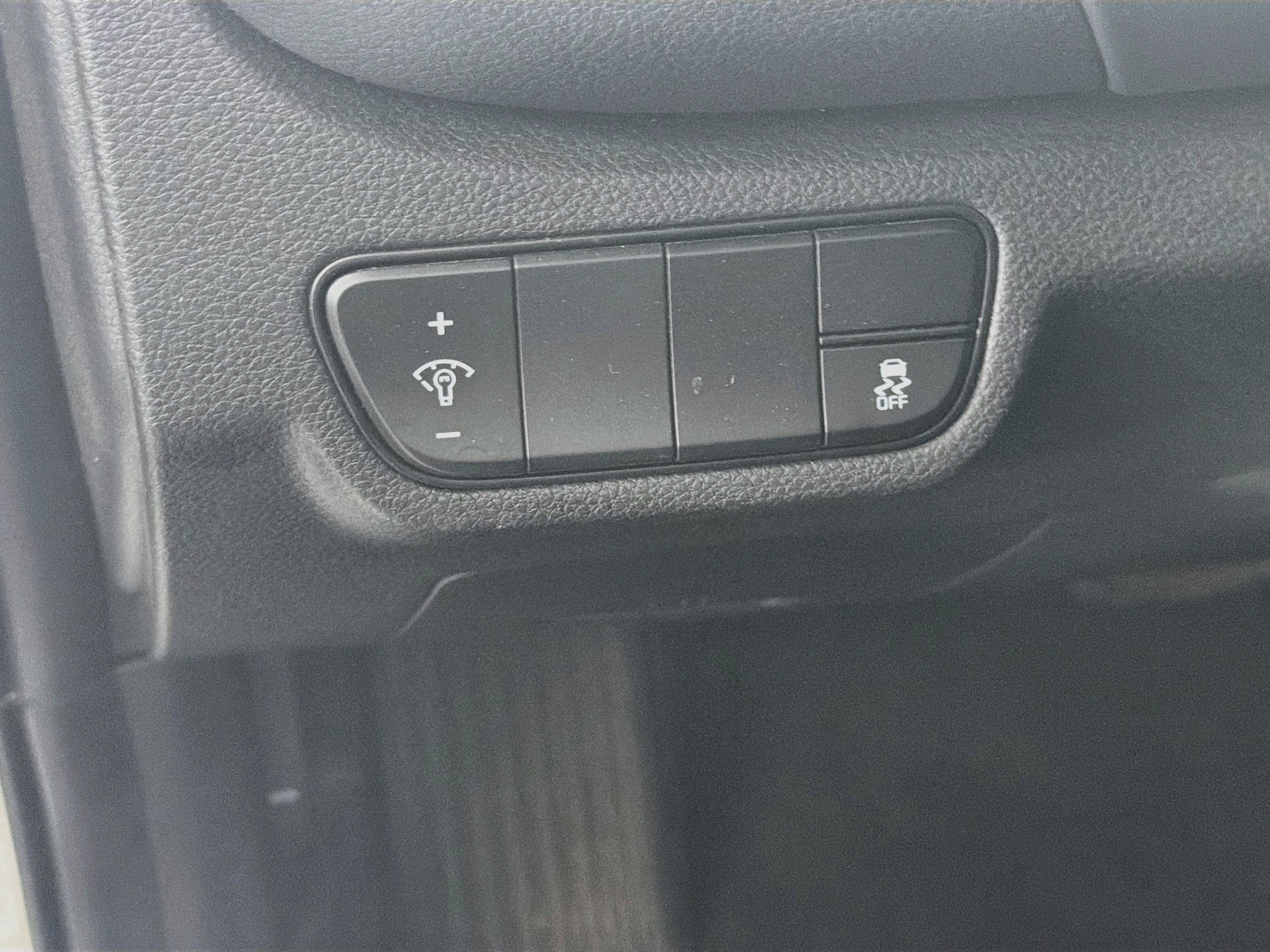 Used 2024 Kia Seltos SX AWD/4WD image 16