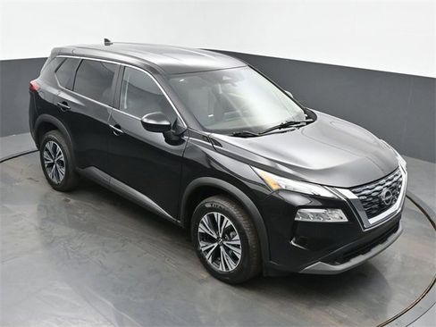 Used 2023 Nissan Rogue SV image 44