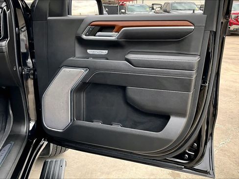 Certified 2023 GMC Sierra 1500 Denali image 22