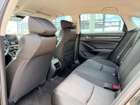 Used 2019 Honda Accord LX image 17