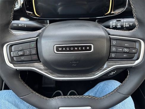 Used 2022 Jeep Wagoneer Series II w/ Premium Group I image 32