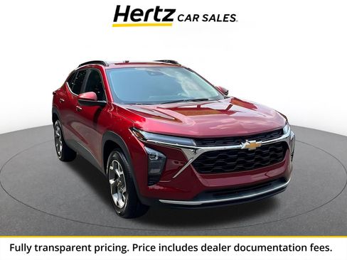 Used 2025 Chevrolet Trax LT w/ LT Convenience Package FWD image 1