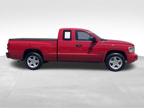 Used 2011 Dodge Dakota Big Horn w/ Utility Group RWD image 2