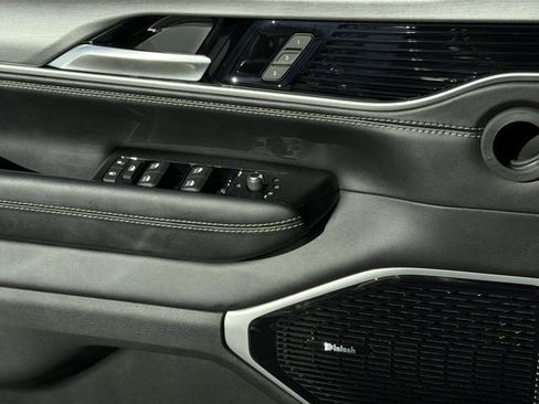 New 2026 Jeep Grand Wagoneer Limited image 30