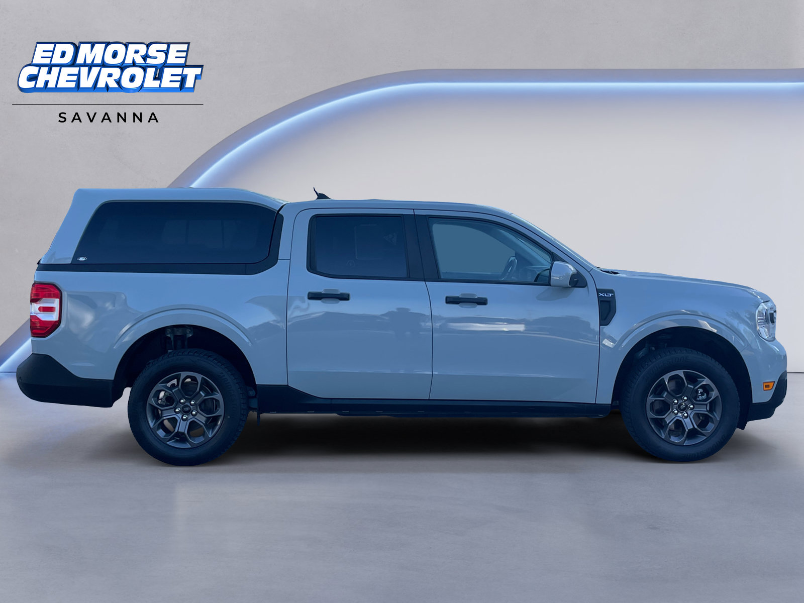 Used 2023 Ford Maverick Lariat FWD image 6