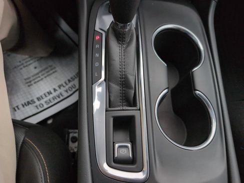Used 2020 Chevrolet Equinox Premier AWD/4WD image 29