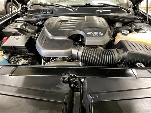 Used 2022 Dodge Challenger GT image 10