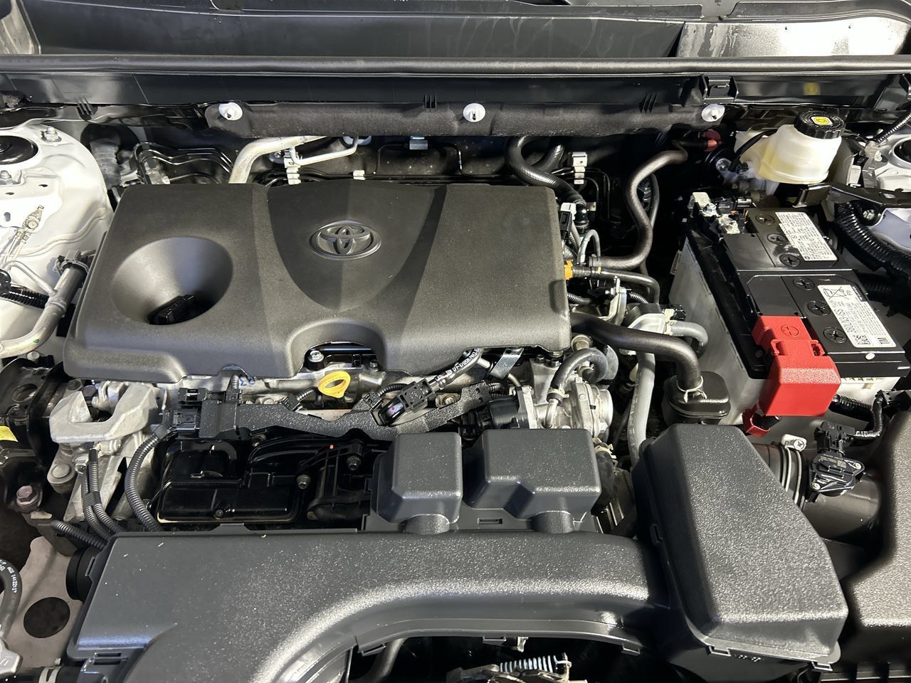 Used 2025 Toyota RAV4 LE FWD image 11