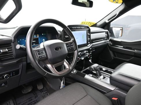 Used 2024 Ford F150 XLT w/ XLT Black Appearance Package image 21