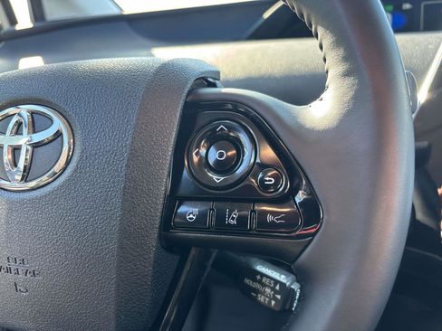 Certified 2022 Toyota Prius XLE image 15