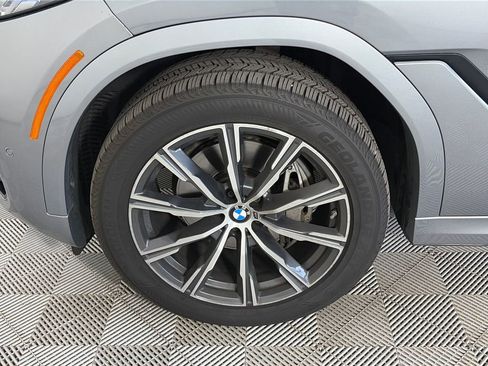 Used 2024 BMW X6 xDrive40i w/ Premium Package AWD/4WD image 8