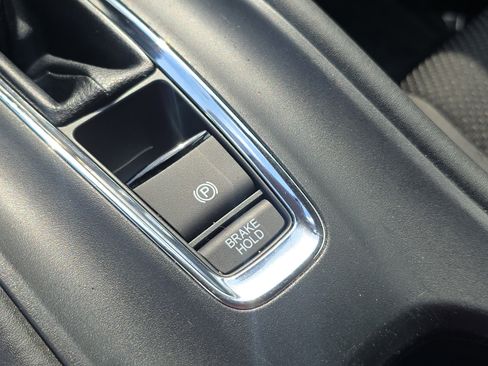 Used 2019 Honda HR-V EX image 32