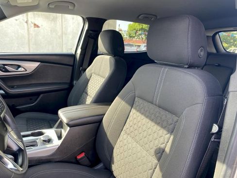 Used 2022 Chevrolet Blazer LT FWD image 23