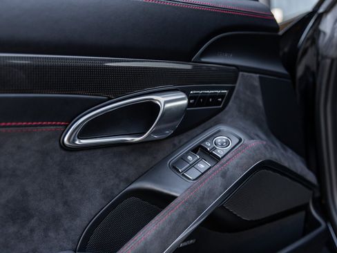 Certified 2019 Porsche 718 Boxster GTS image 20