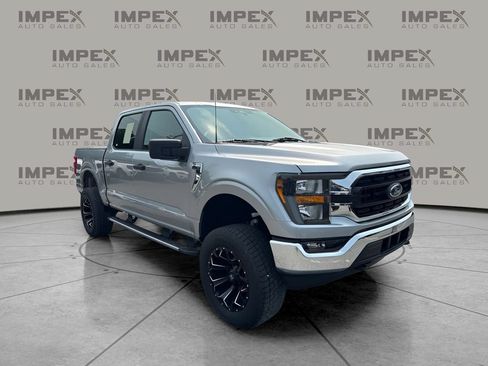 Used 2023 Ford F150 XLT w/ Trailer Tow Package AWD/4WD image 5