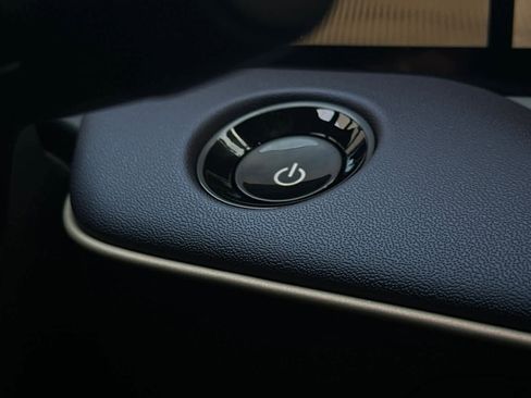 New 2026 Nissan Leaf Platinum+ image 26